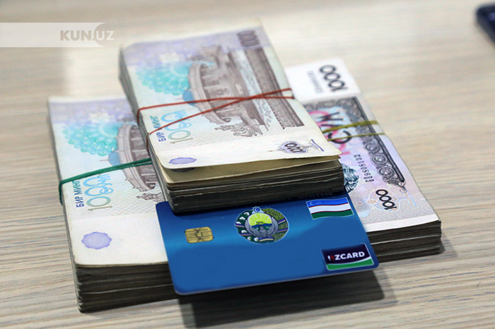 Klitorisda sik bilan Avliyo badiiy lezbiyen filmi