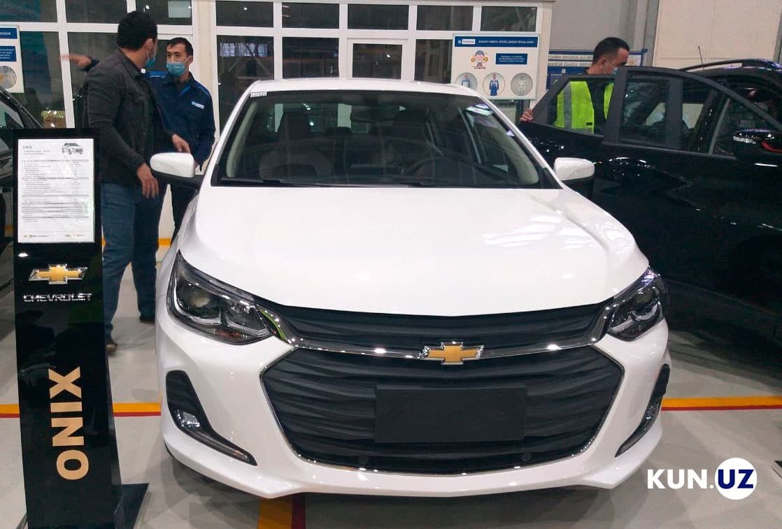 GM Launches Chevrolet Onix Sedan In Colombia