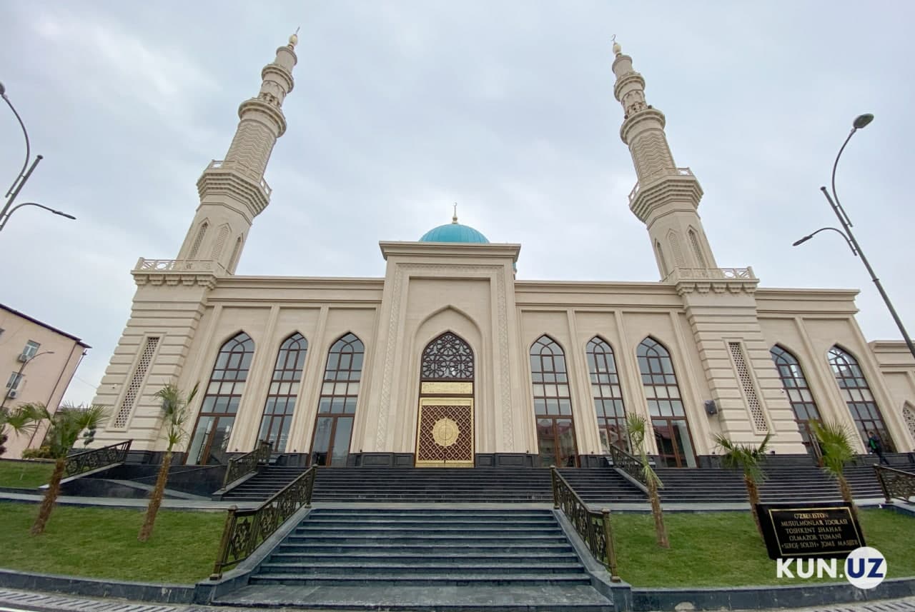 Фоторепортаж Kun.uz: В Ташкенте открылась соборная мечеть «Сиродж Салих» на 4500  мест