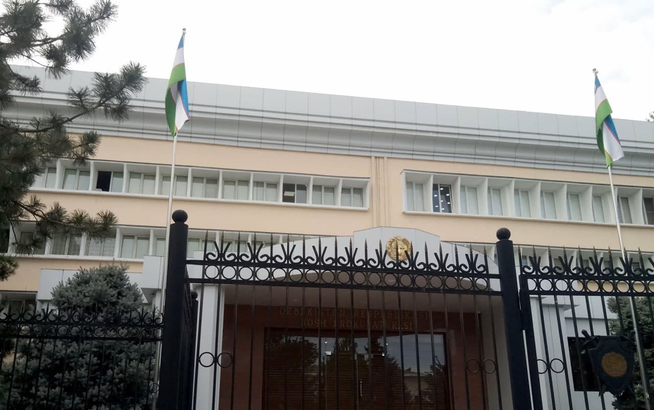 Katta erkaklar bilan qattiq porno Jonli onlayn jinsiy aloqa