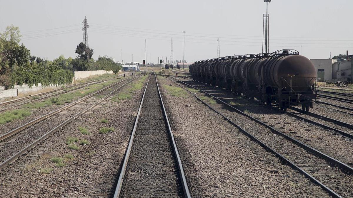 Despite Skepticism, China-Kyrgyzstan-Uzbekistan Railway Deal Chugs Forward