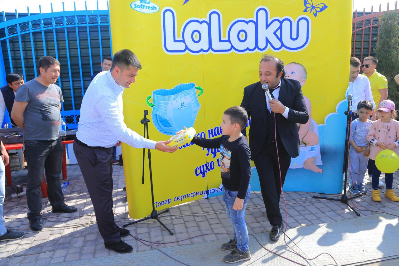 Turkcha turk erkaklari kokrakni qanday soradi va yalaydi