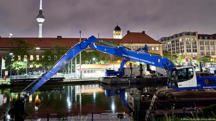 Ekstremal erotik rasmlar